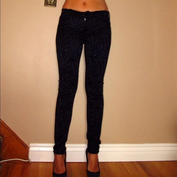 7 For All Mankind Skinny Flocked Burnt Velvet Pants size 24 25 26 27 Blue New - Picture 4 of 8